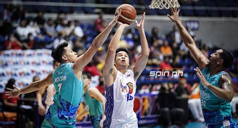 TNT Tropang GIGA beat Phoenix Super LPG, reach PBA Final 4 .